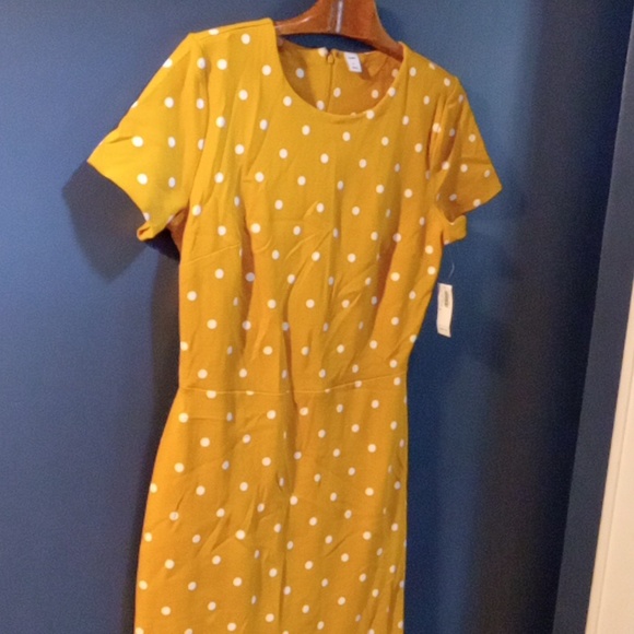 Old Navy polka dot ocre yellow shift dress - Picture 1 of 7